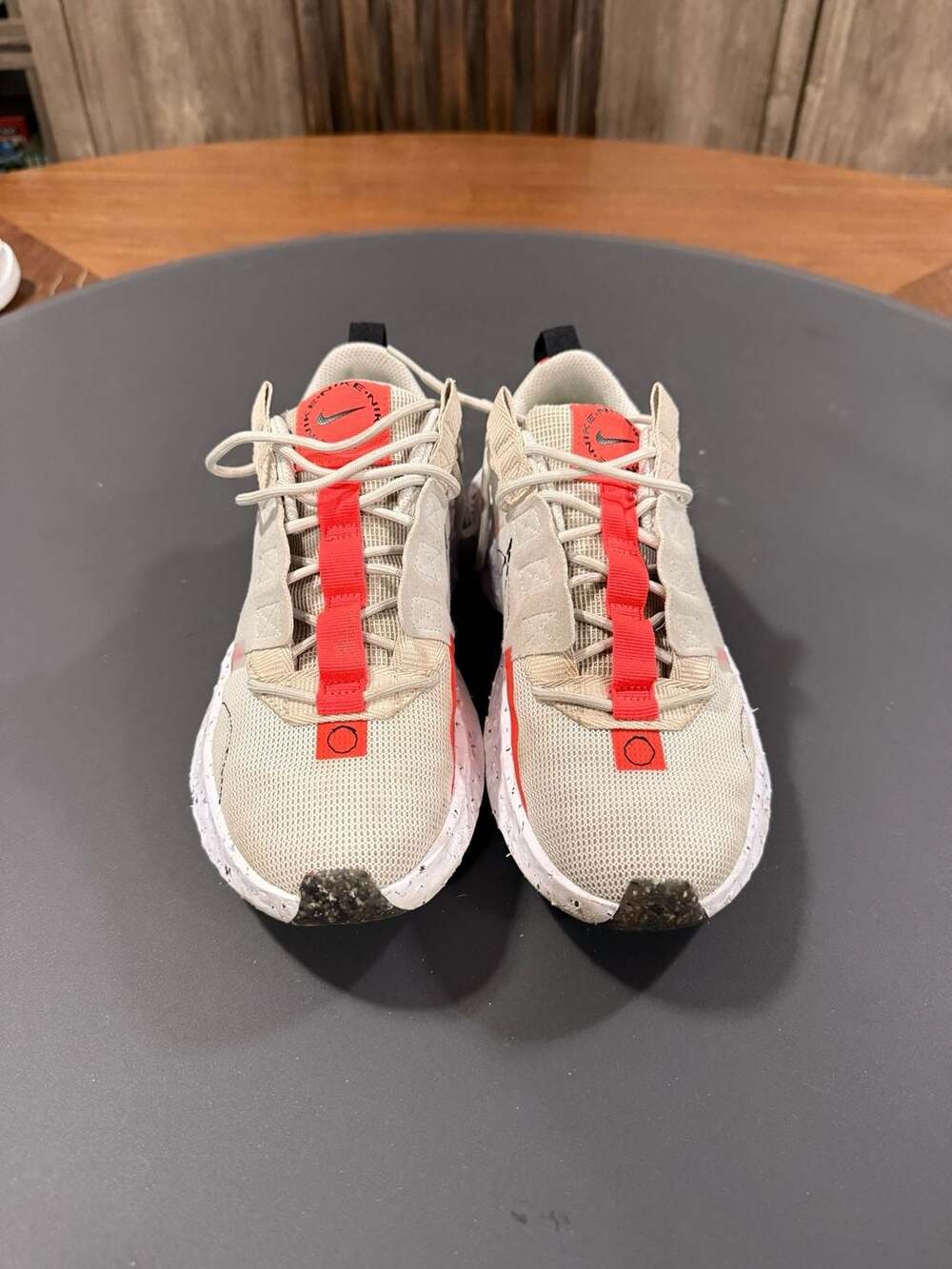 Nike Crater Impact Size 8 Light Bone Bright Crimson - Picture 2 of 5